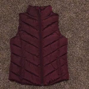 burgundy vest new without tags